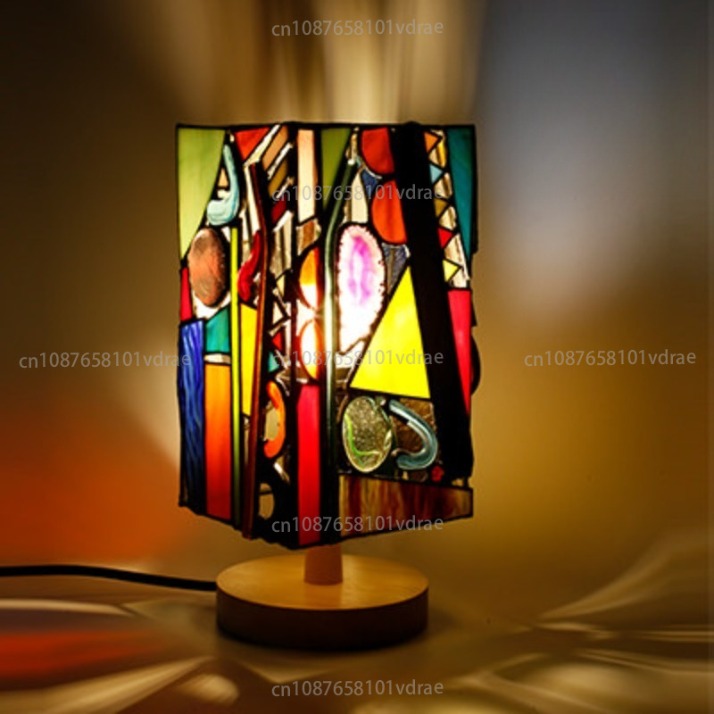 Woodworking Lessons - Glass Abstract Geometric Welded Table Lamp:
